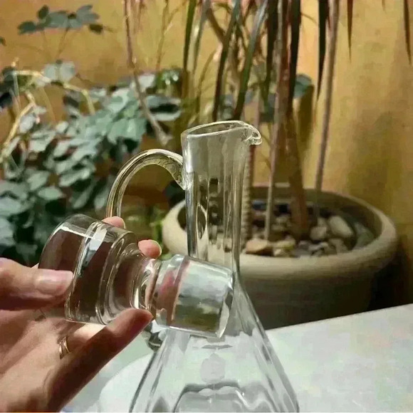 Colony Romania Floral Etched Crystal Glass Decanter 13” - Picture 6 of 10